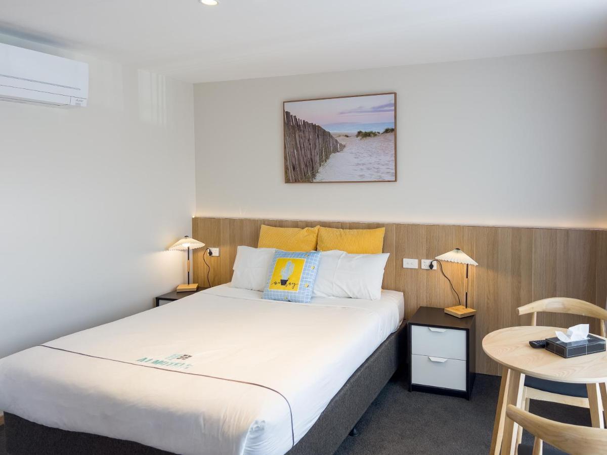 A1 And Motel
